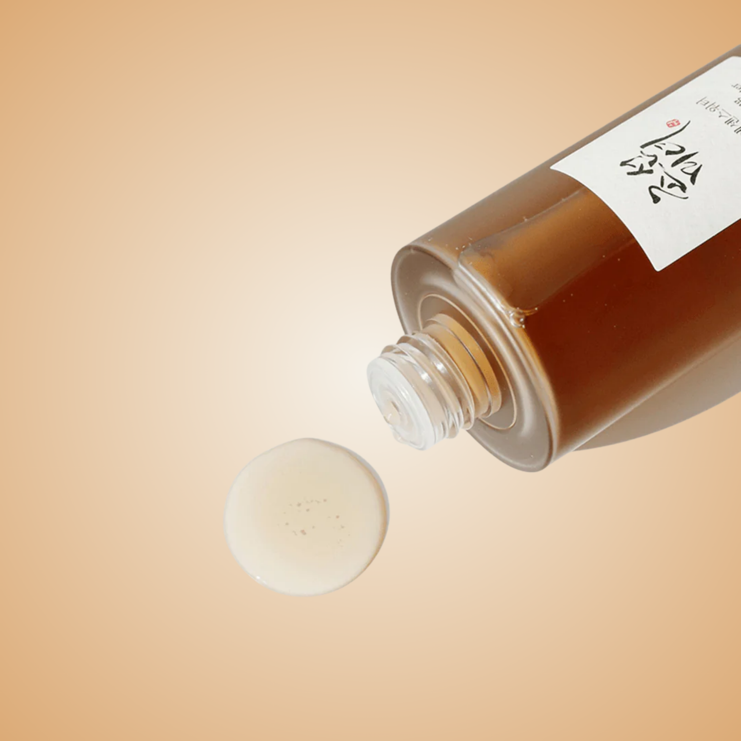 Close-up of Beauty of Joseon Ginseng Essence Water liquid formula – soothing and balancing toner essence