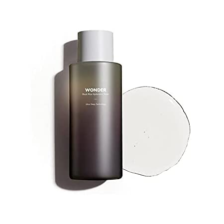haruharu toner texture showing hydrating and plumping formula