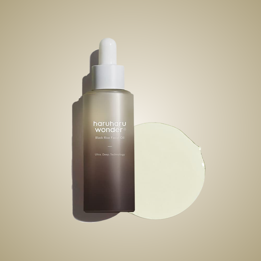 haruharu wonder Black Rice Facial Oil bottle with silky serum texture – ultra deep moisture formula