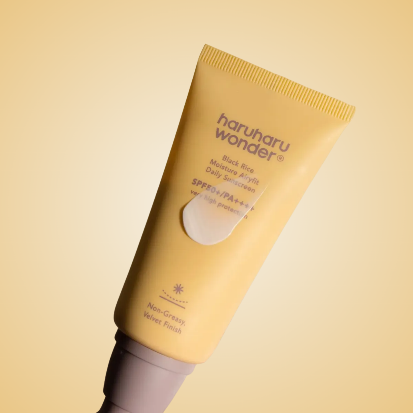 Texture of haruharu wonder Black Rice Moisture Airyfit Daily Sunscreen – airy, non-greasy formula that blends seamlessly