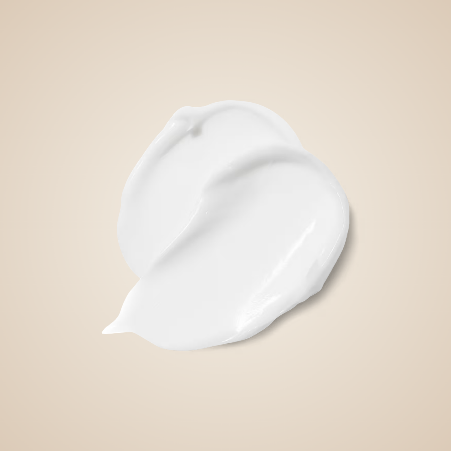 Creamy texture of I’m From Rice Cream – soft, luminous finish for dry or dull skin