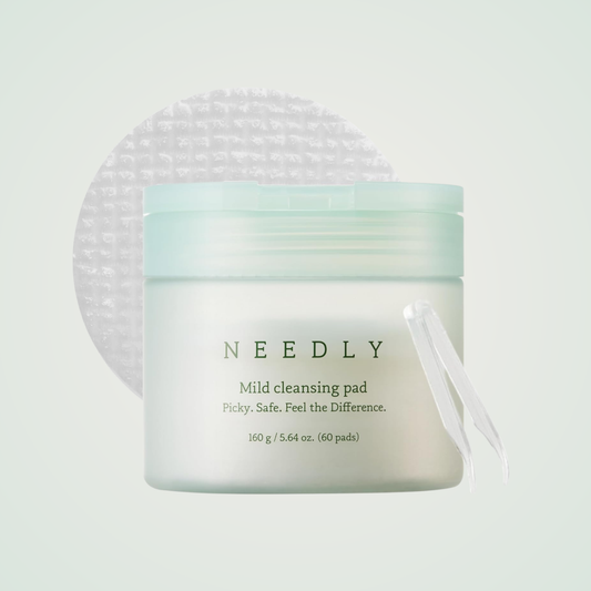 NEEDLY Mild Cleansing Pad with tweezers – soaked cotton pads for clear and refreshed skin
