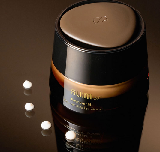 su:m37 Fermentalift Rejuvenating Eye Cream luxury eye cream jar