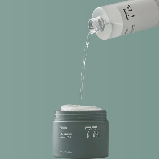 Anua Heartleaf 77 Clear Pad being refilled with toner – eco-friendly skincare with heartleaf extract for balance and clarity.