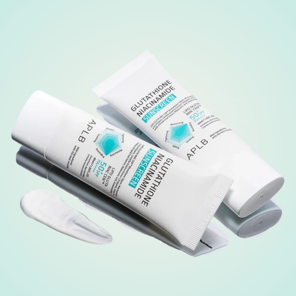 APLB Glutathione Niacinamide Sunscreen – compact 40ml tube, perfect for daily UV protection.