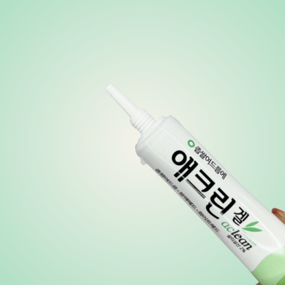 Close-up of Dong-A Pharm Aclean Gel tube – fast-absorbing treatment for clearer skin