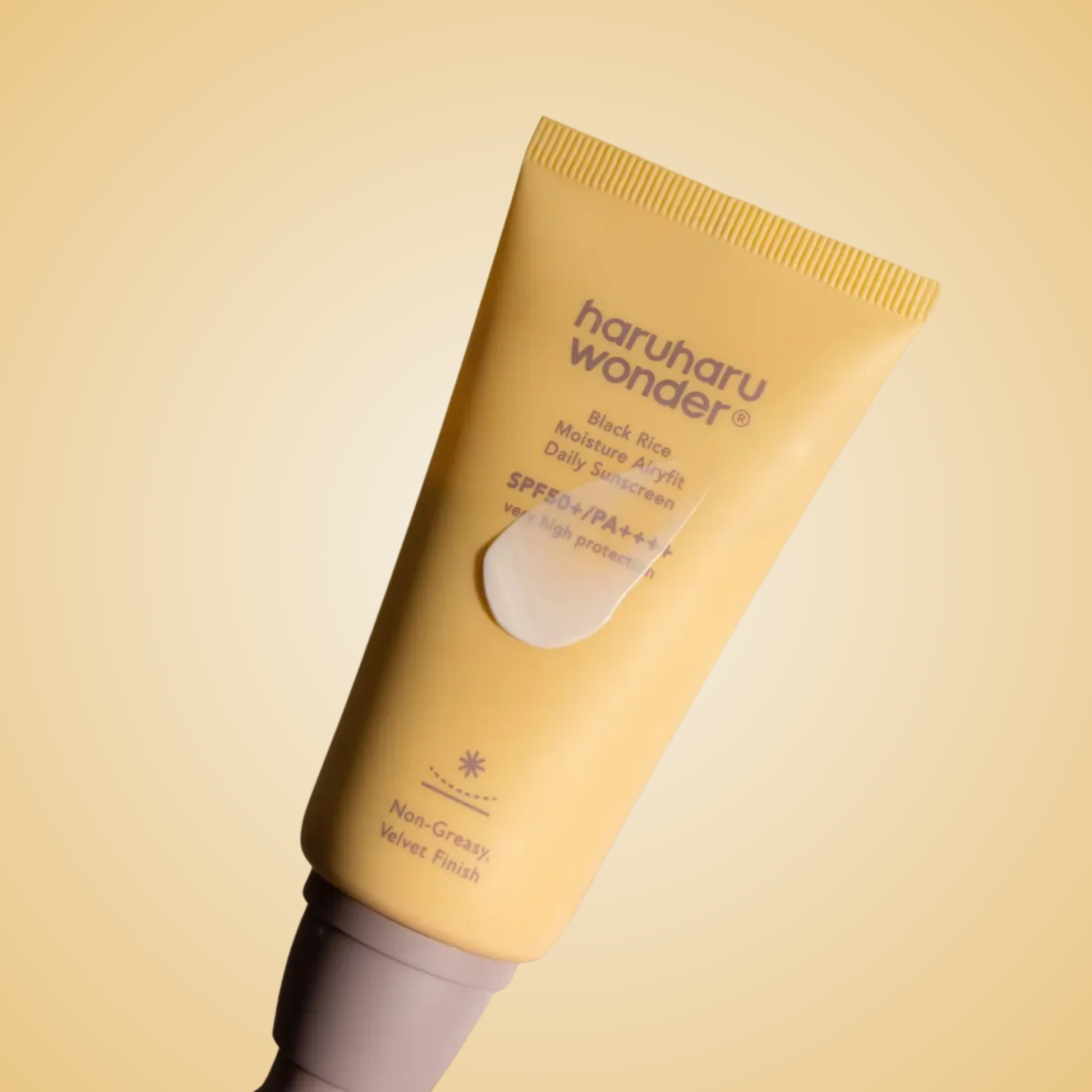 Texture of haruharu wonder Black Rice Moisture Airyfit Daily Sunscreen – airy, non-greasy formula that blends seamlessly