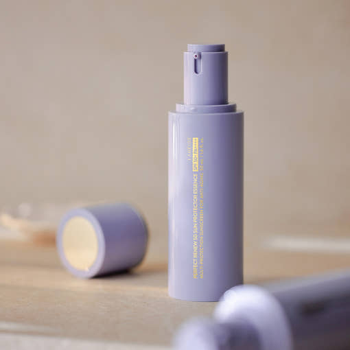 Laneige Perfect Renew 5D Sun Protector Essence SPF50 daily sun protection