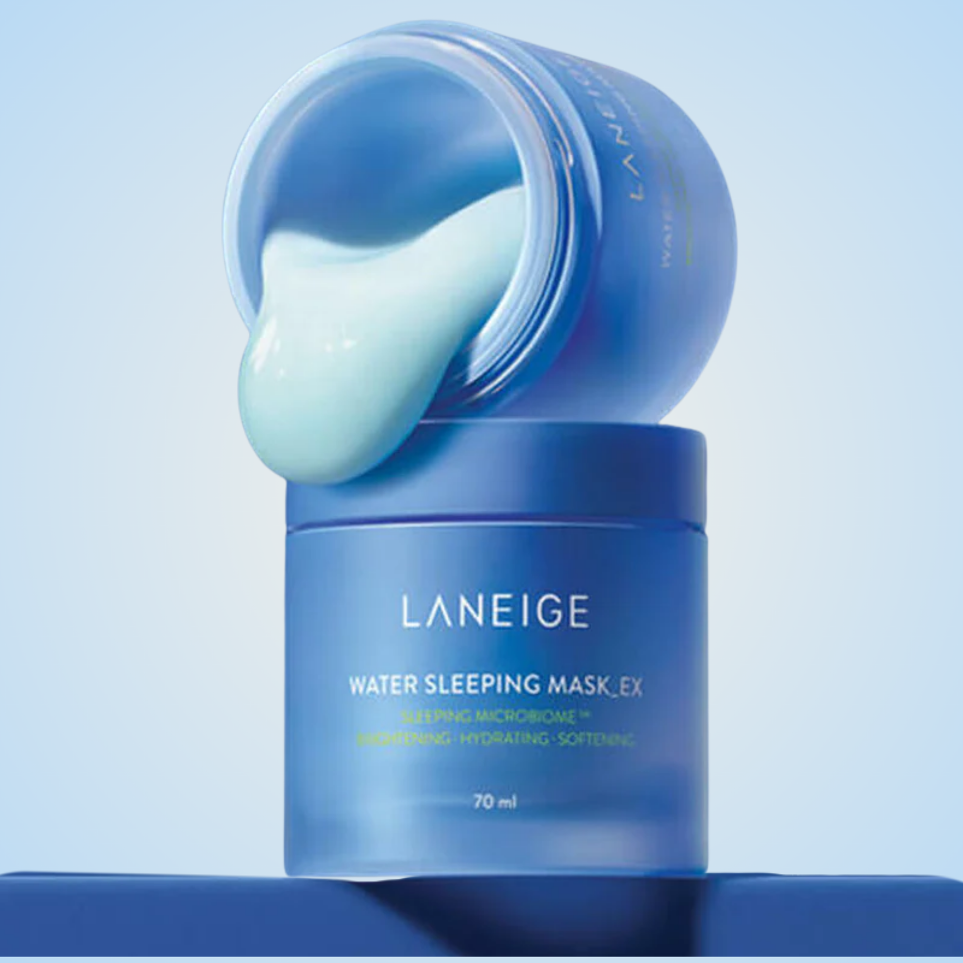 LANEIGE Water Sleeping Mask EX – soft aqua gel texture scooped from jar