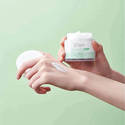 Application of make p:rem Safe Me Relief Moisture Cream 12 80ml