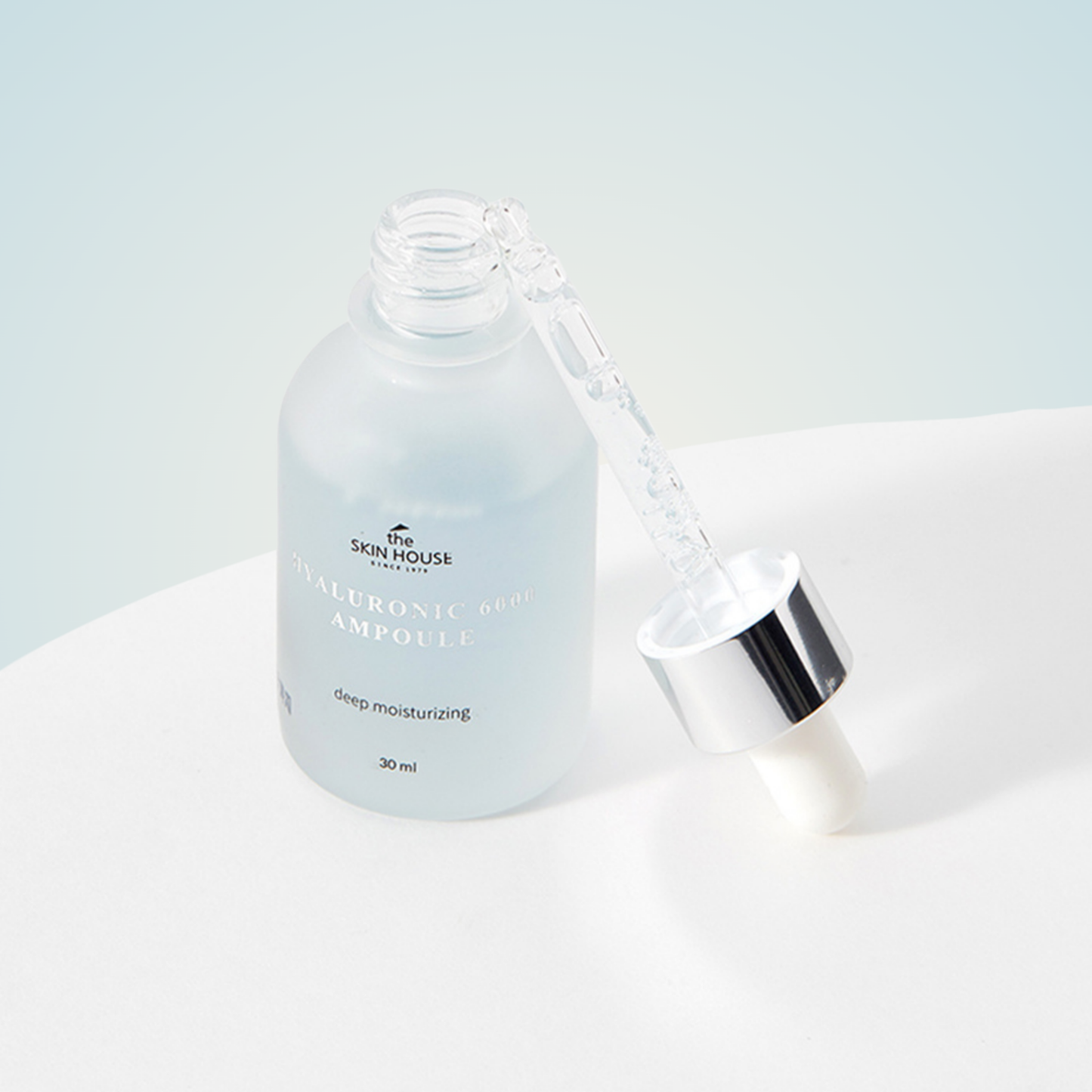 the SKIN HOUSE Hyaluronic 6000 Ampoule 30ml open bottle with dropper