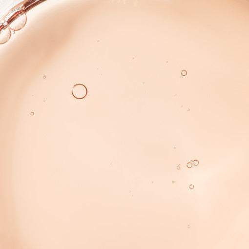 Sulwhasoo Concentrated Ginseng Rejuvenating Ampoule amber serum close-up