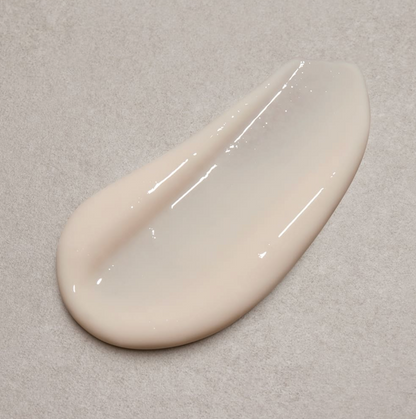 su:m37 Fermentalift Moisturizing Emulsion lightweight silky texture